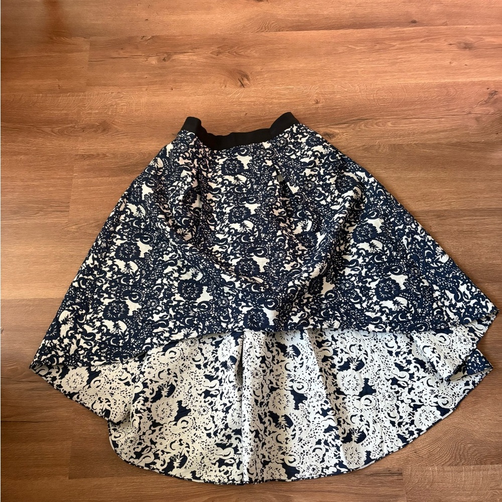 Elegant Blue and White Lace Skirt